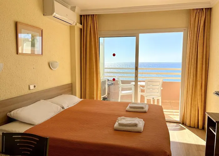 Stella Maris Estrella Del Mar Ecobeach * Fuengirola